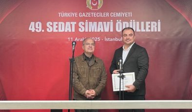 Adıyamanlı Gazeteci Erdoğan Yapık’a Türkiye Gazeteciler Cemiyeti’nden Sedat Simavi ödülü