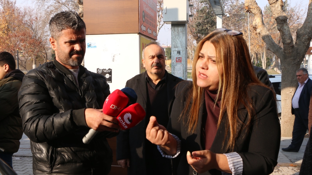 Balıkesir Çarşısı esnafından tahliye tepkisi: ‘Depremden sağ çıktık, şimdi emeğimiz yıkılıyor’