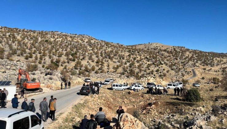 Kömür Beldesi’nde köylüler ayakta