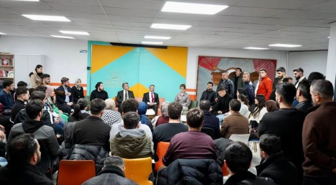 Milletvekili Alkayış, üniversiteli gençlerle buluştu