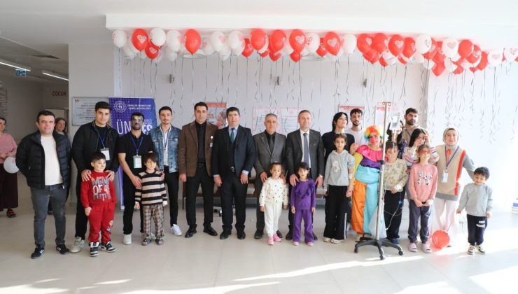 “Şiirle İyileşen Minik Kalpler” Projesiyle çocuklar gönüllerince eğlendi