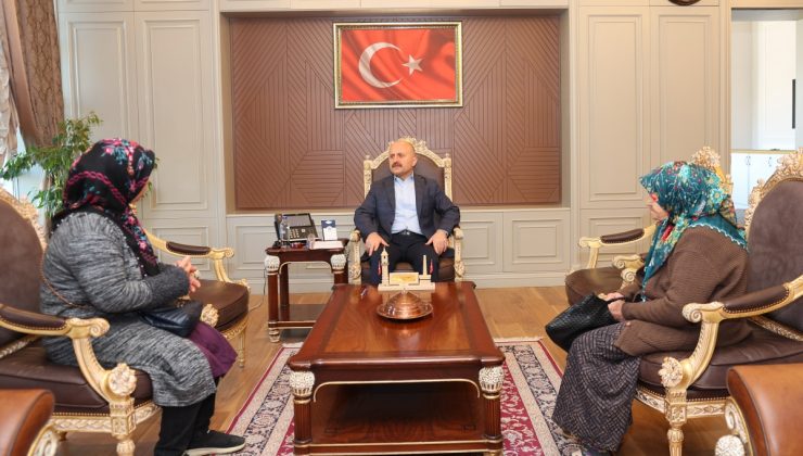 Vali Osman Varol, ‘halk buluşmaları’nda vatandaşların sorunlarını dinledi