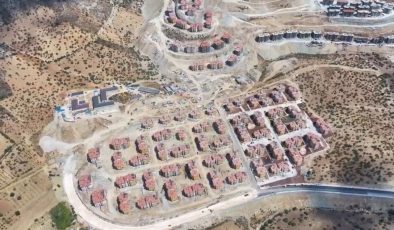 ‘Bizi deprem değil, müteahhit mağdur etti’