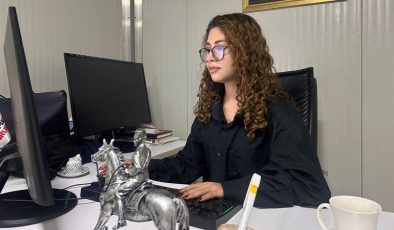 Genç gazeteci Berfin Gürbüz: ‘Mesleğin usta-çırak geleneği hâlâ çok kıymetli’