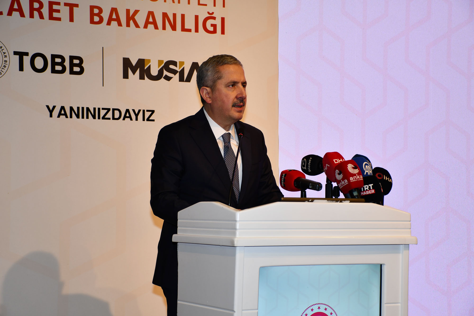 Türkiye Cumhuriyeti Ticaret Bakan Yardımcısı Mahmut Gürcan