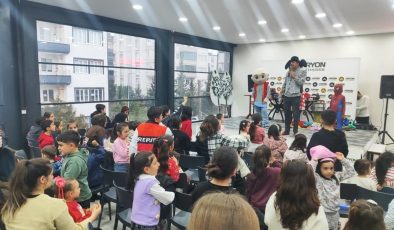 Adıyaman’da Minikler Müzik ve Oyunla Buluştu