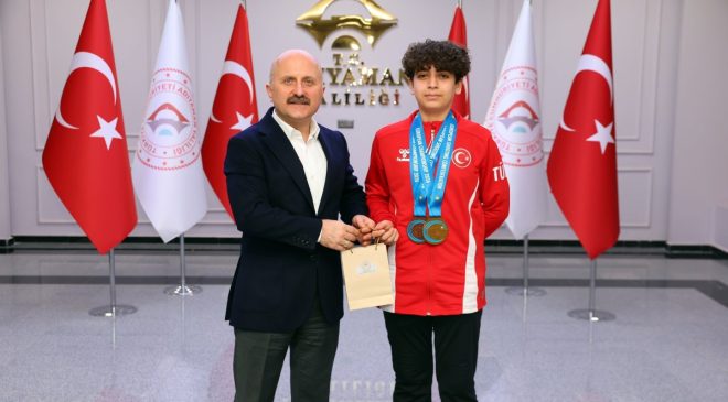 Adıyamanlı Milli sporcu Vali Varol ile bir araya geldi