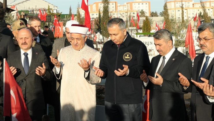 Ali Yerlikaya Adıyaman Yeni Mezarlığı’nda deprem şehitlerini andı