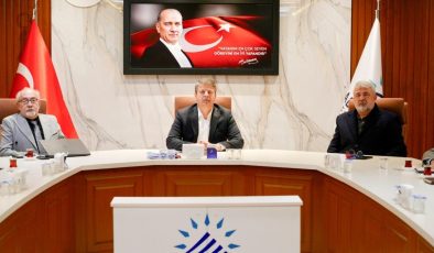 Başkan Tutdere: Deprem yıl dönümü hazırlıkları masada