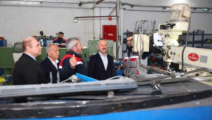 Vali Varol, tütün işleme makineleri üreten tesisi inceledi