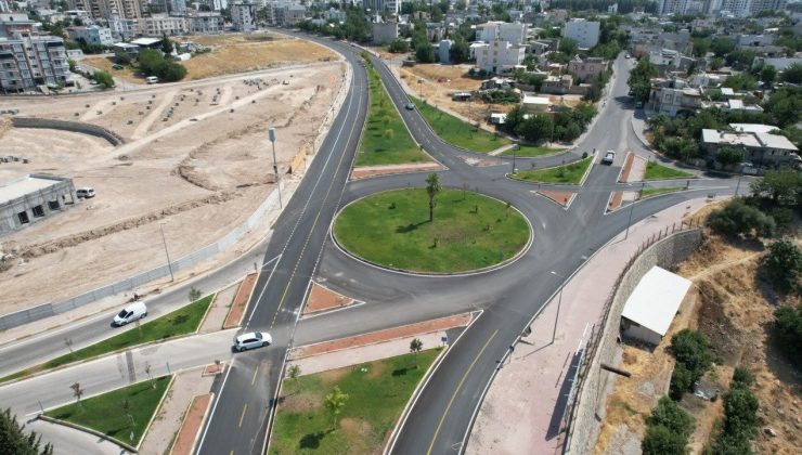 Adıyaman’da stratejik ulaşım hamlesi: Üç mahalleyi bağlayan akıllı kavşak hizmete açıldı