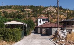 KARABURUN KÖYÜNDE ALTYAPI VE PARKE TAŞI ÇALIŞMALARI TAMAMLANDI