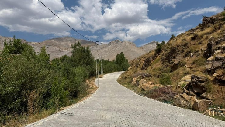 ŞEREFHAN KÖYÜ YENİ YÜZÜNE KAVUŞTU