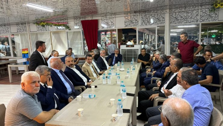 Tayyip ve Emine Arıcak çifti dünya evine girdi: Adıyaman protokolü düğünde buluştu