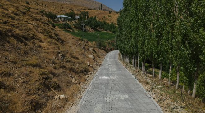 Adıyaman İl Özel İdaresinden Yeşiltepe Köyüne Kilitli Parke Taşı Dokunuşu