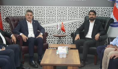 AK PARTİ’Lİ ŞAN’DAN EĞİTİM-BİR-SEN’E ZİYARET