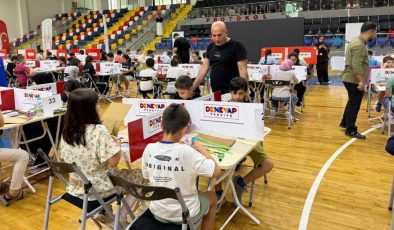 Gençler teknoloji becerilerini DENEYAP sınavında sergiledi