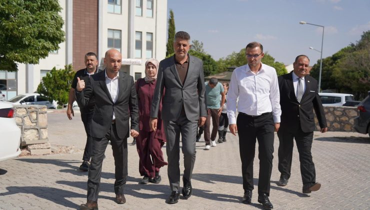 İshak Şan’dan Besni’de Sağlık Yatırımlarına Yakın Takip