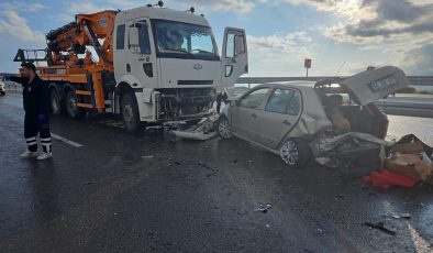 4 aracın karıştığı zincirleme kazada 7 kişi yaralandı
