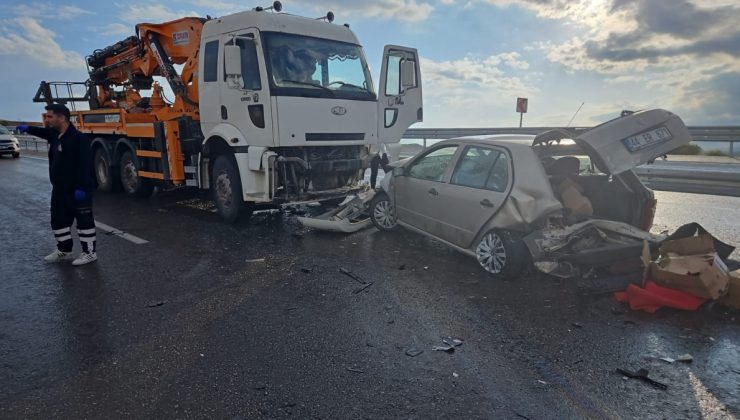 4 aracın karıştığı zincirleme kazada 7 kişi yaralandı