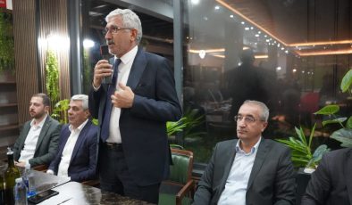 Başkan Hallaç: Vatandaşın siyasi görüşüne değil, hizmete odaklanın
