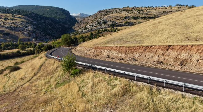 SADECE YOL DEĞİL, GÜVENLİ YARINLAR İNŞA EDİLİYOR